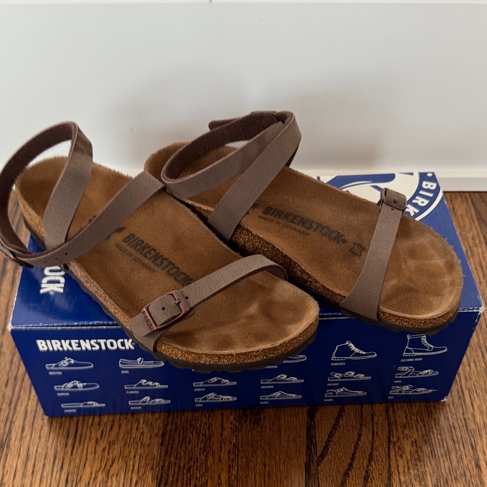 Birkenstock Tan Ankle Strap Sandals